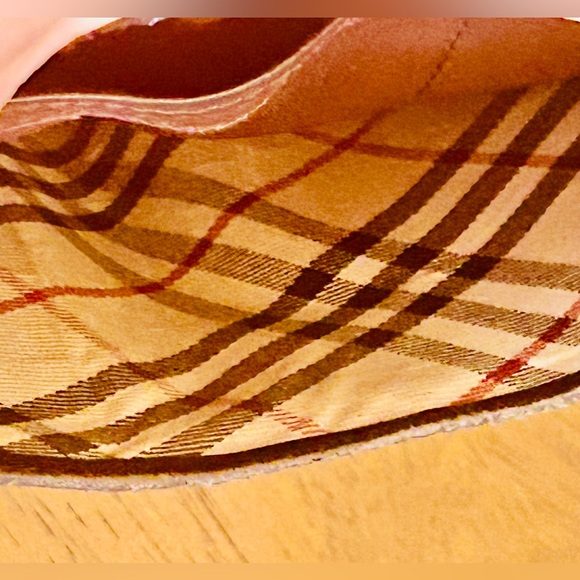 Burberry brown leather with Nova Check design compact wallet. Unisex - Picture 7 of 14